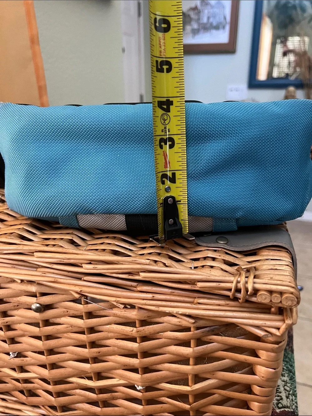 Timbuk2 Light Blue and Black Messenger Bag. Pre-owned. See notes.
